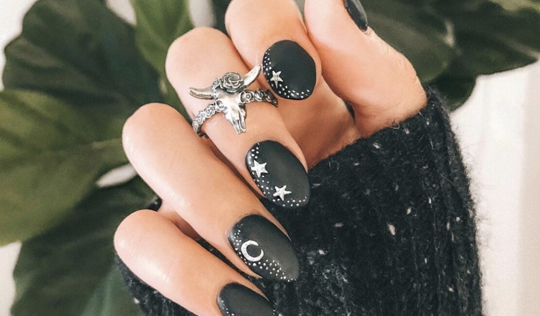 Moon Nail Art Stars