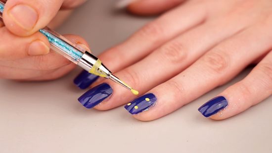   Nail Designs With Stars 