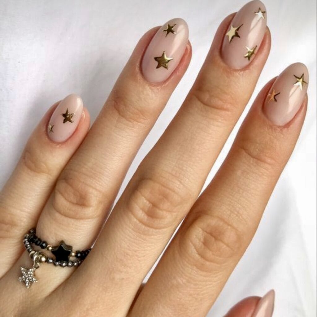 simple star nails designs